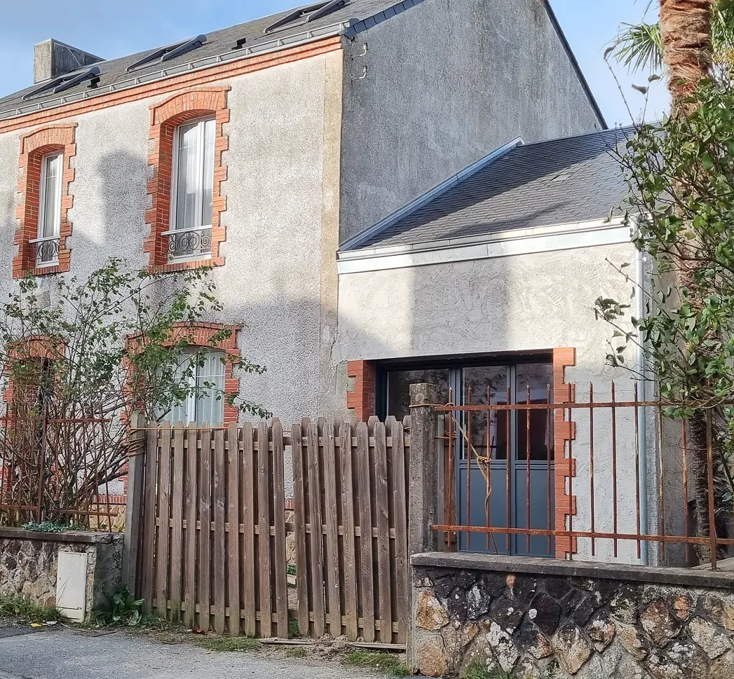 ECOLE grande 2